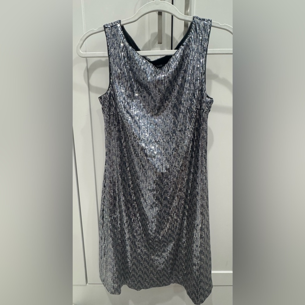 White House Black Market Sequin Silver/Grey Cocktail Dress XS